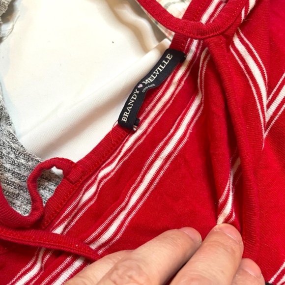 Ladies Tops, Dress,Tank, Skirt, Hat Bundle 🤍 - Picture 8 of 13